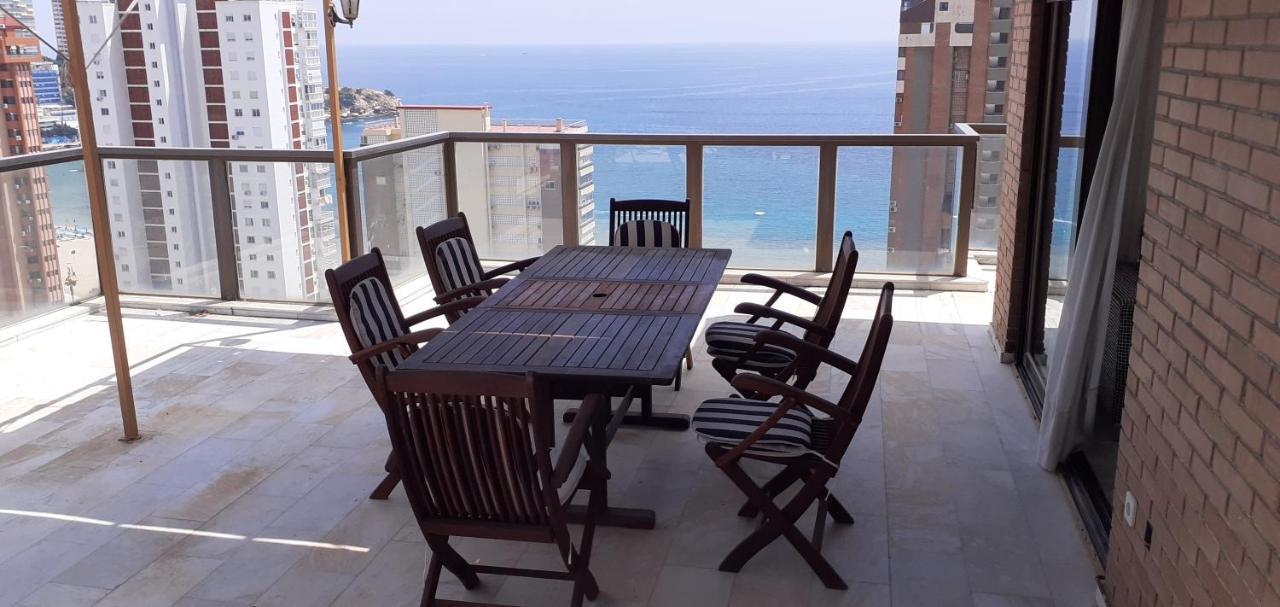 Atico Con Gran Terraza Lägenhet Benidorm Exteriör bild