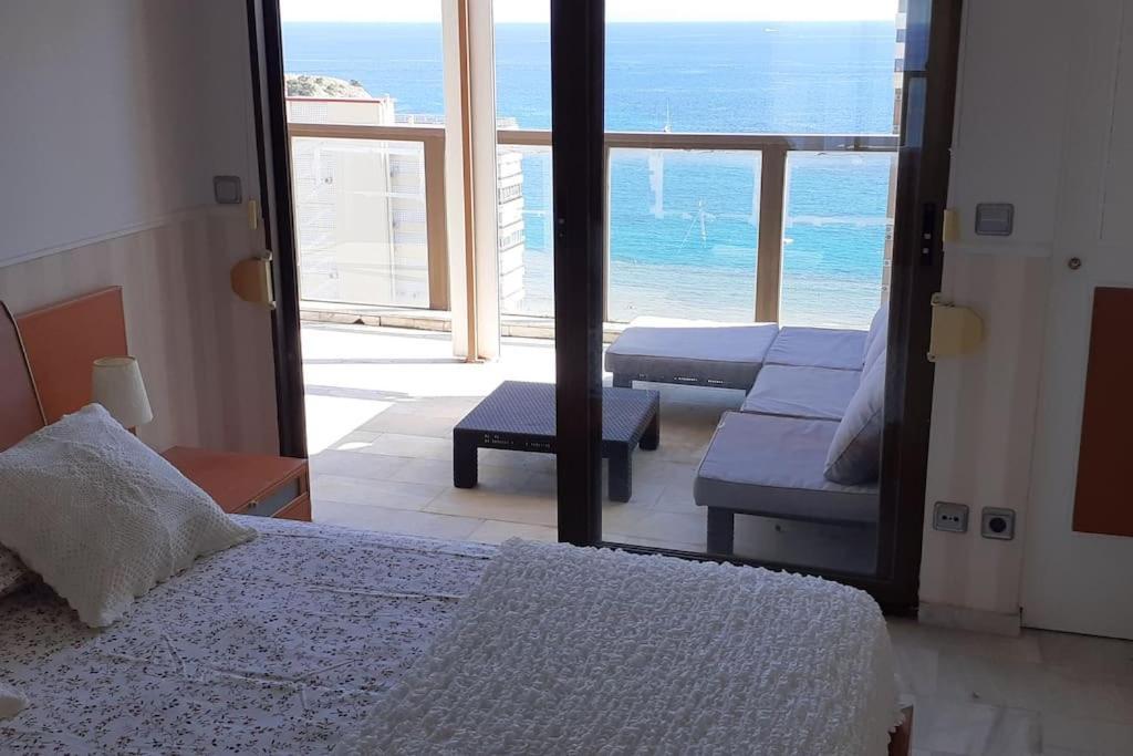 Atico Con Gran Terraza Lägenhet Benidorm Exteriör bild