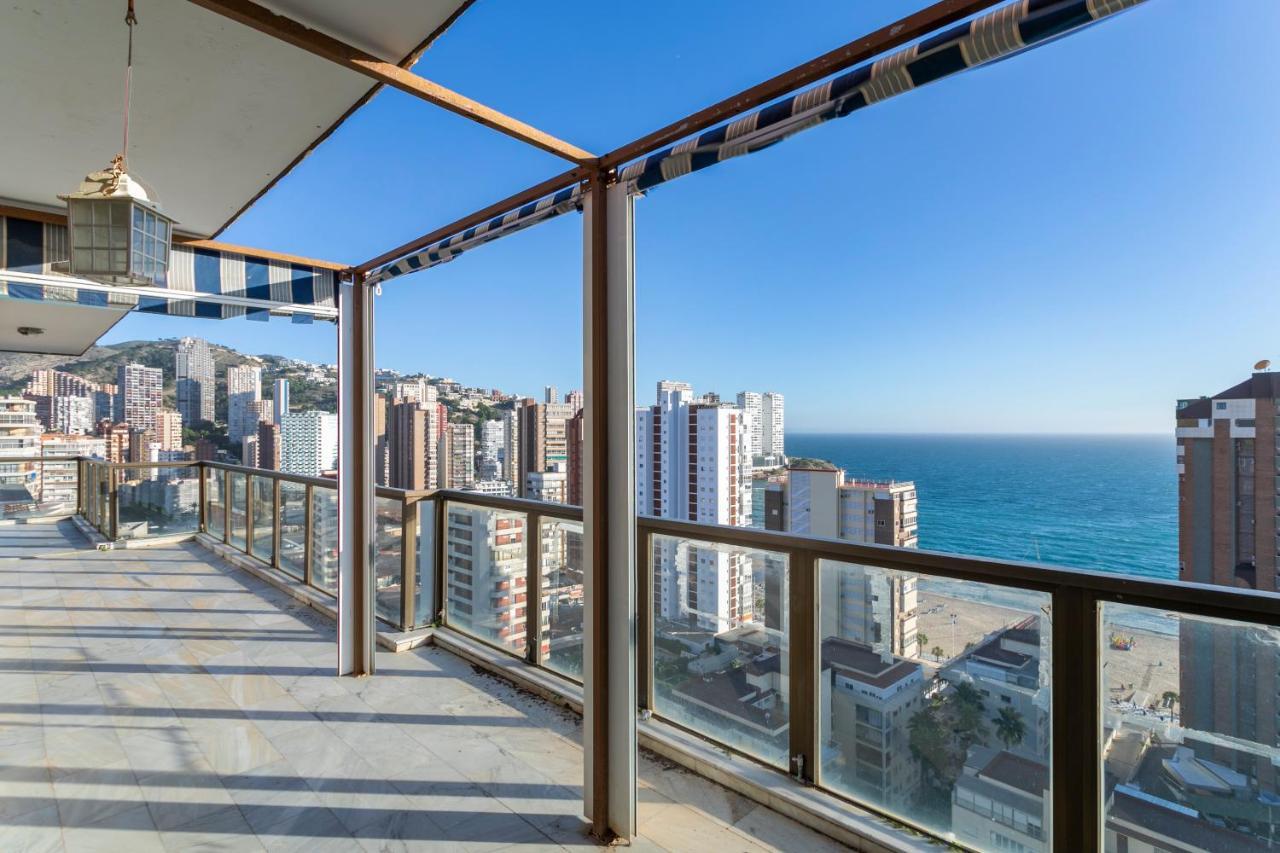 Atico Con Gran Terraza Lägenhet Benidorm Exteriör bild