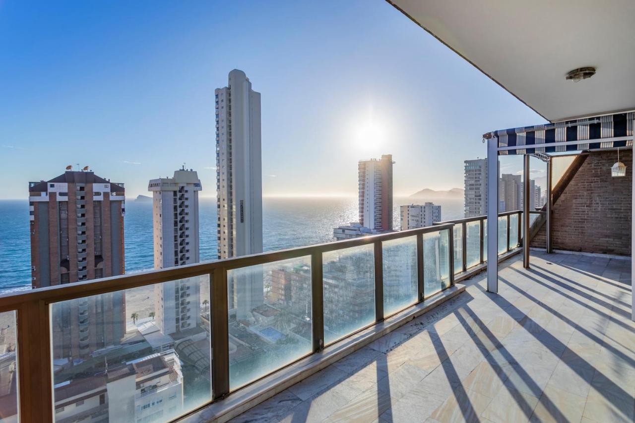 Atico Con Gran Terraza Lägenhet Benidorm Exteriör bild