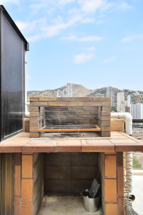 Atico Con Gran Terraza Lägenhet Benidorm Exteriör bild