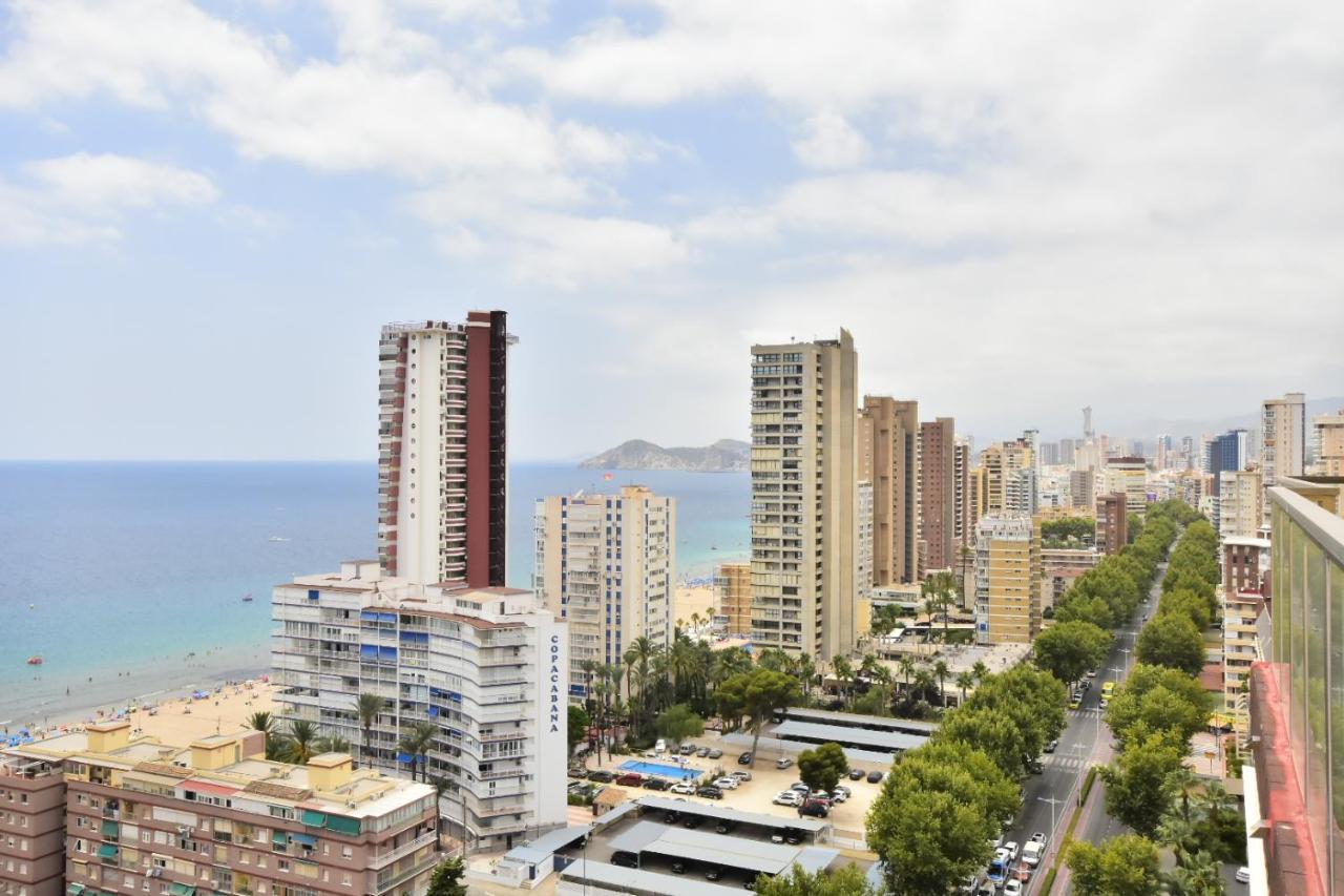 Atico Con Gran Terraza Lägenhet Benidorm Exteriör bild