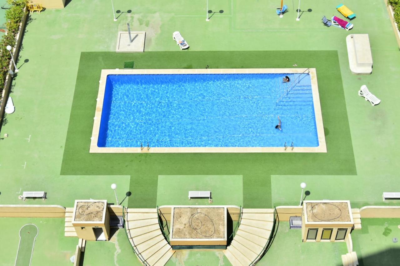 Atico Con Gran Terraza Lägenhet Benidorm Exteriör bild